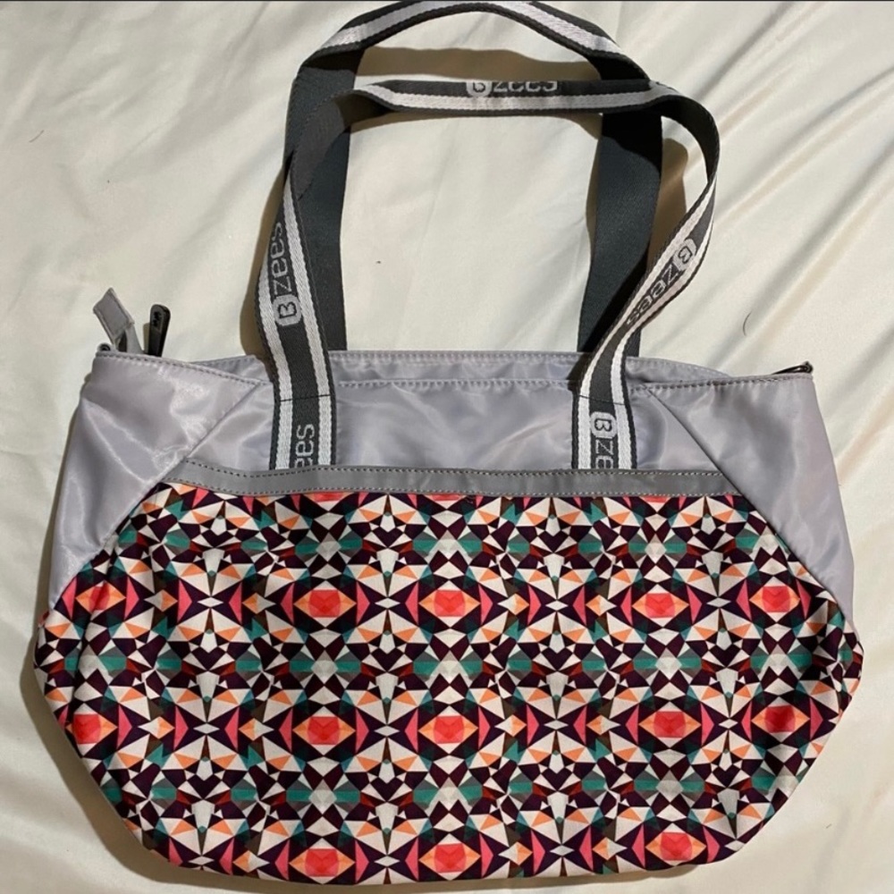 Bzees bag .